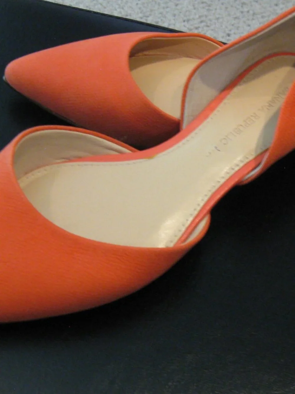 New Banana Republic D'Orsay Point Flats Orange Size 7 1/2